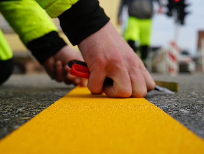 Temporäre Bodenmarkierung.